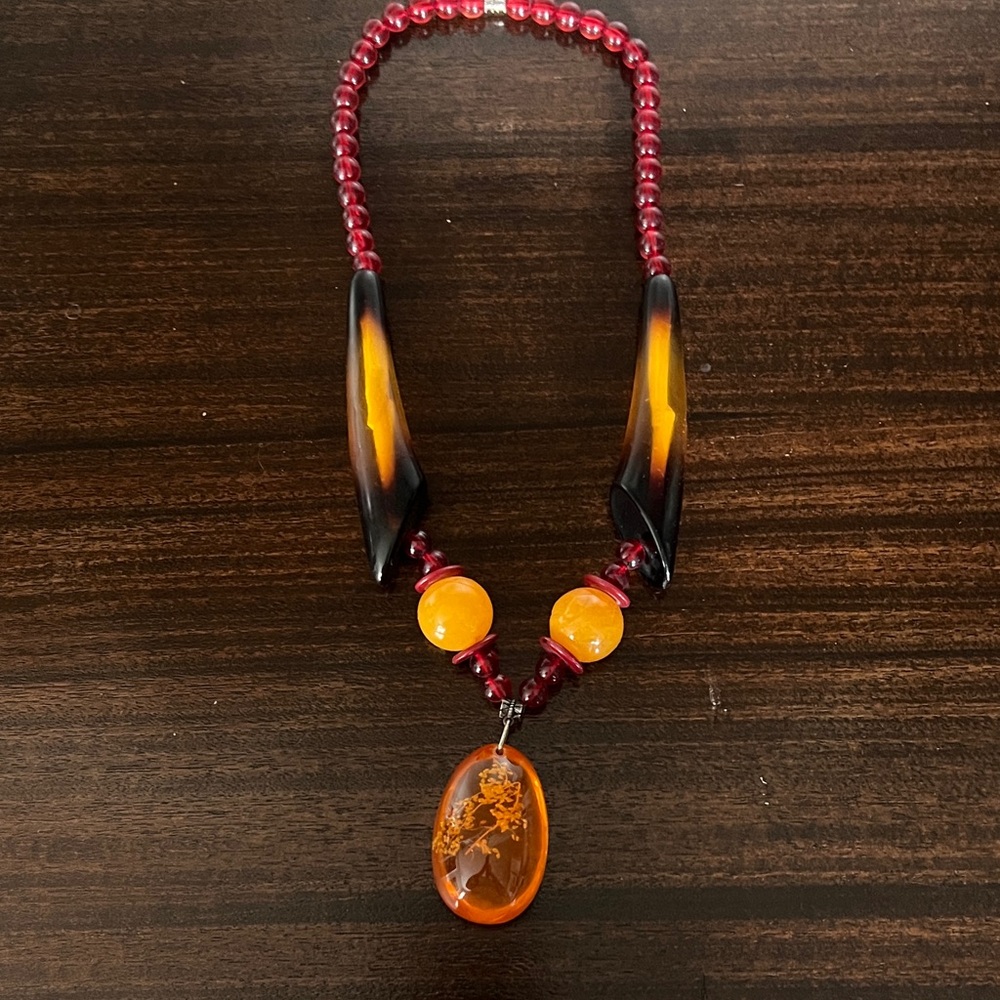 Elegant Red and Orange Beaded Necklace